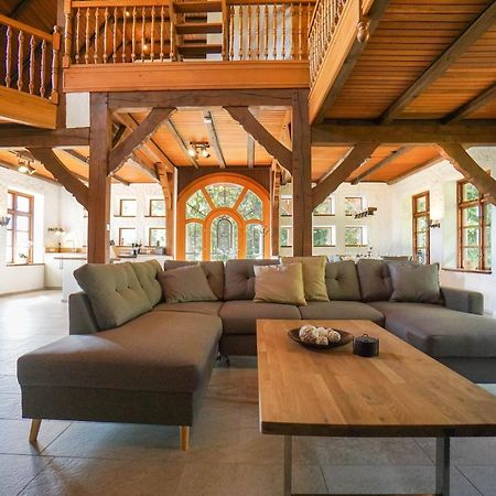 Ruhe Unter Reet-Haus Mit Sauna, Whirlpool Und Kamin Gnarrenburg المظهر الخارجي الصورة