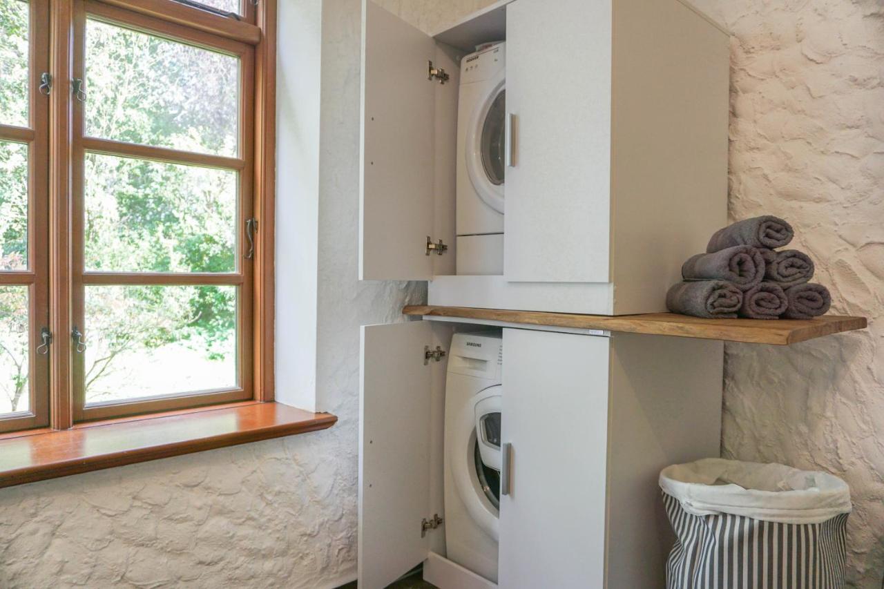Ruhe Unter Reet-Haus Mit Sauna, Whirlpool Und Kamin Gnarrenburg المظهر الخارجي الصورة