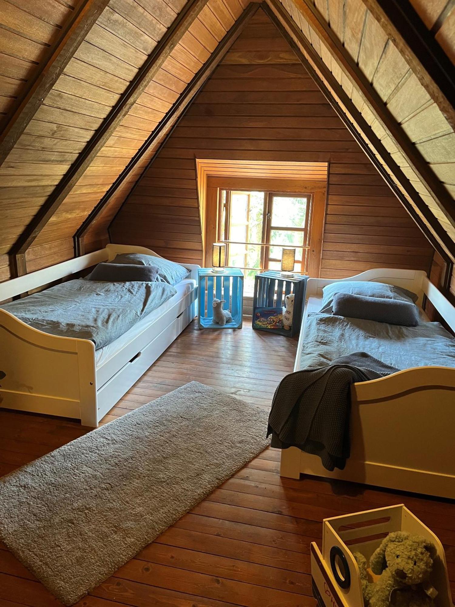 Ruhe Unter Reet-Haus Mit Sauna, Whirlpool Und Kamin Gnarrenburg المظهر الخارجي الصورة